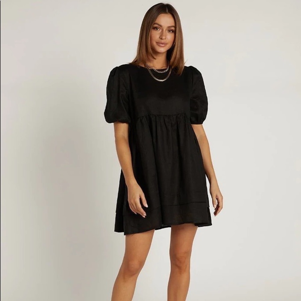 Dissh 100% linen Jasmine babydoll mini dress. NWT